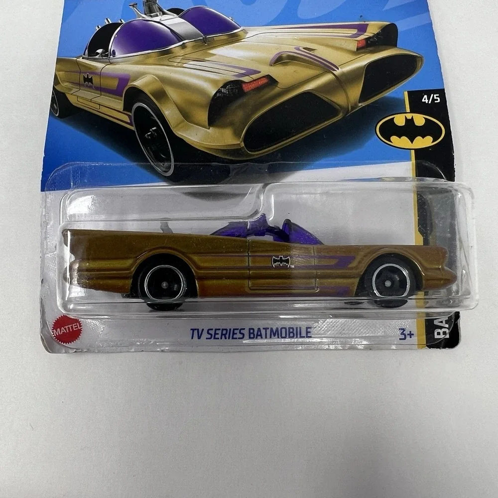 Hot Wheels 2022 TV Series Batmobile Gold #131 Batman 4/5 Die Cast Collector Car